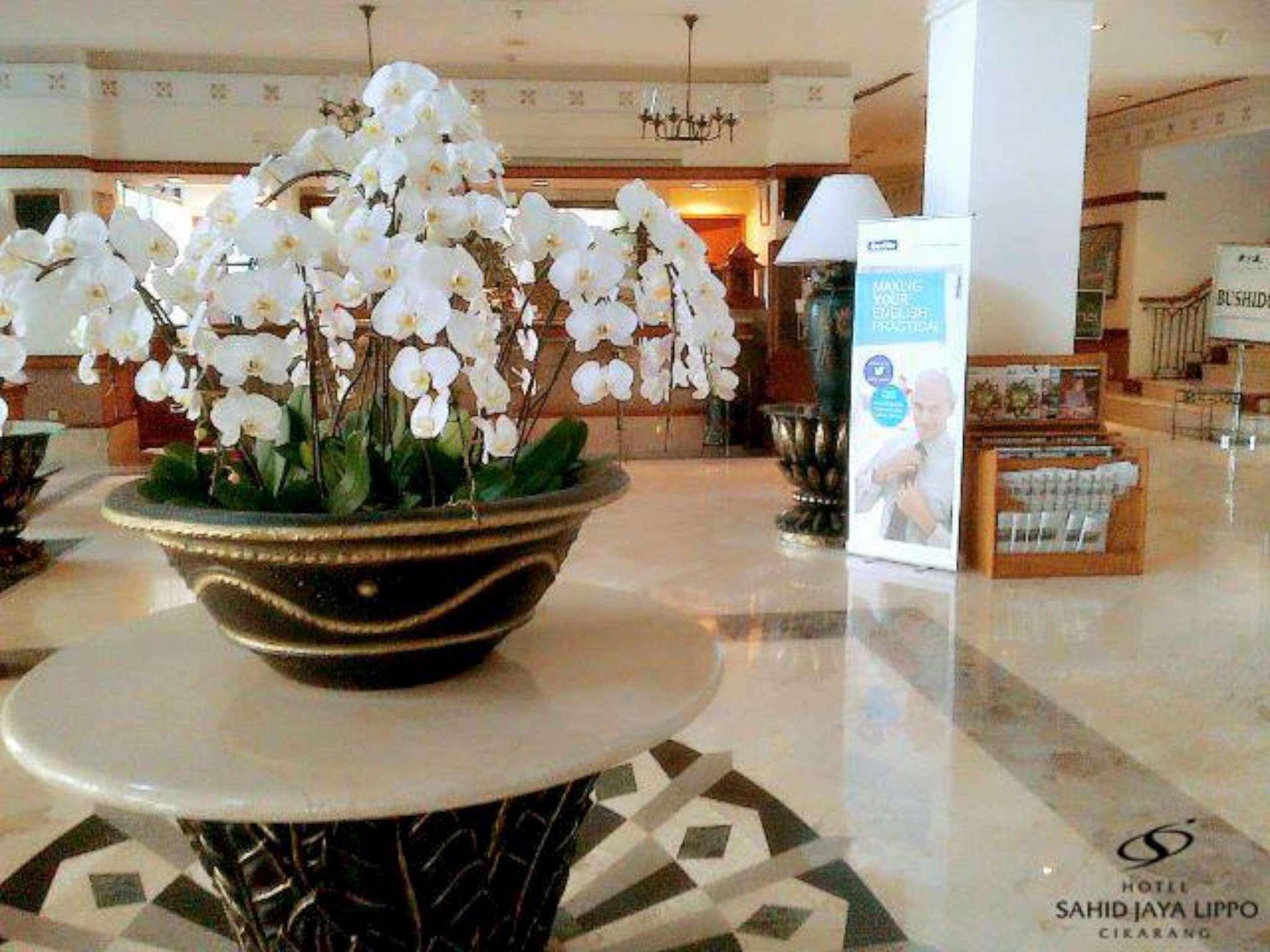Hotel Sahid Jaya Lippo Cikarang Exterior photo