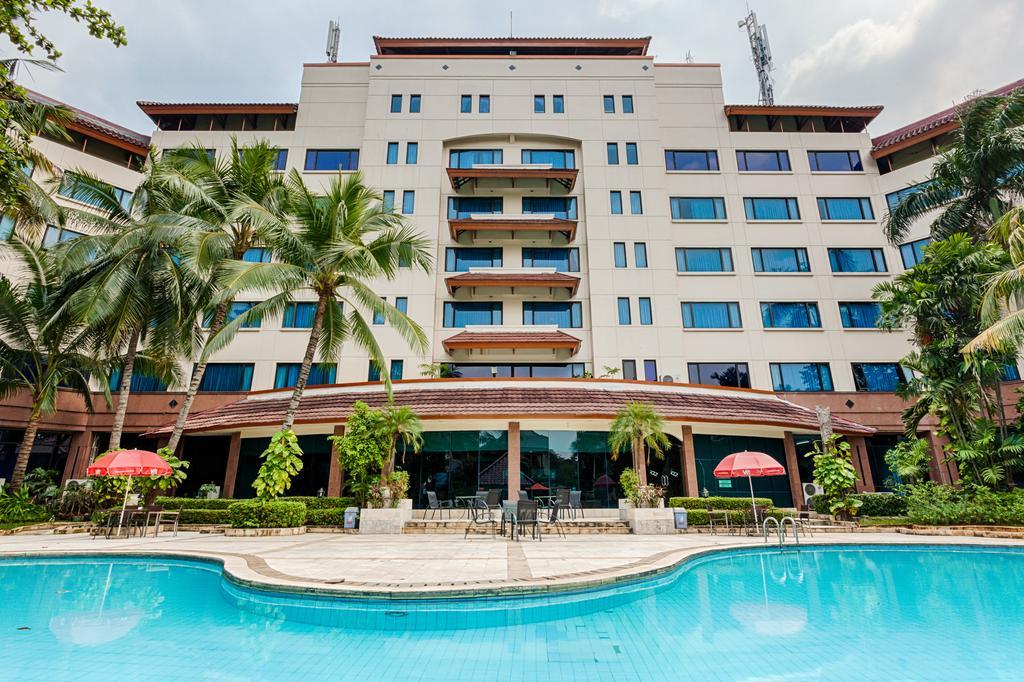 Hotel Sahid Jaya Lippo Cikarang Exterior photo